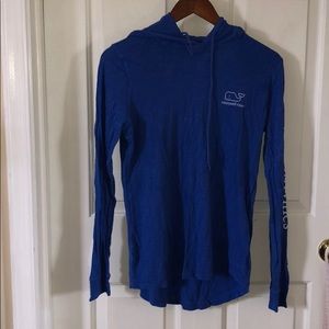 Blue Vineyard vines hoodie